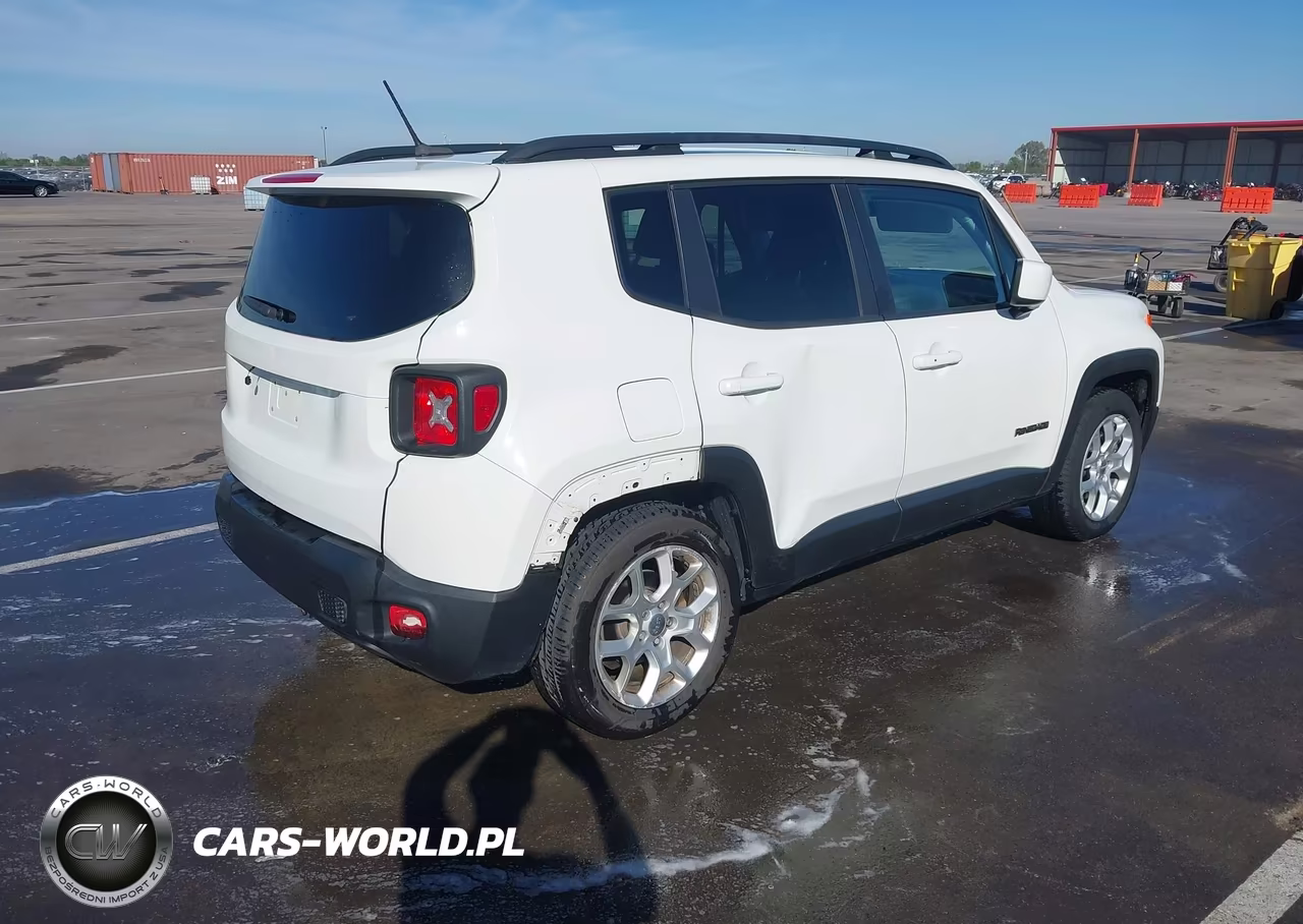 2016 Jeep Renegade Latitude VIN:ZACCJABT9GPE16589 - 4