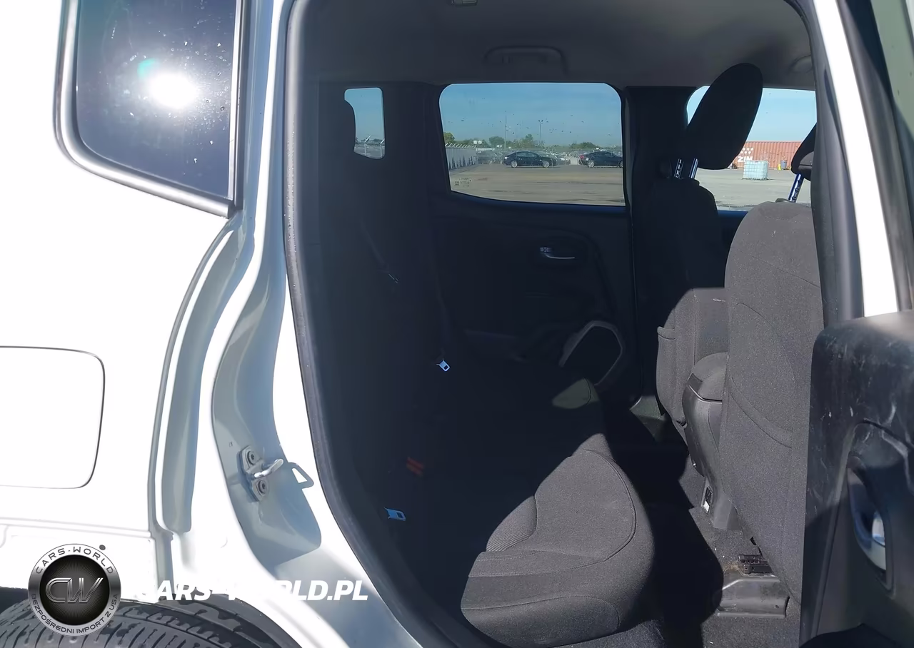 2016 Jeep Renegade Latitude VIN:ZACCJABT9GPE16589 - 8