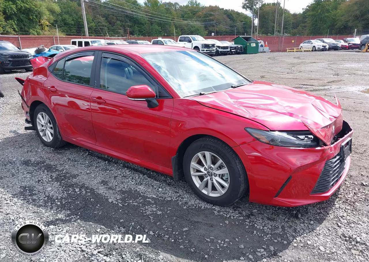 2025 Toyota Camry Le VIN:4T1DAACK6SU162000 - 1