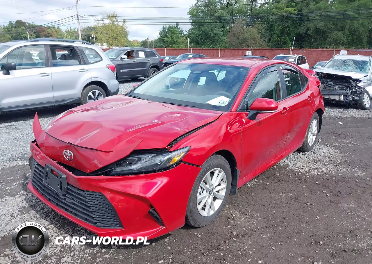 2025 Toyota Camry Le VIN:4T1DAACK6SU162000 - 17