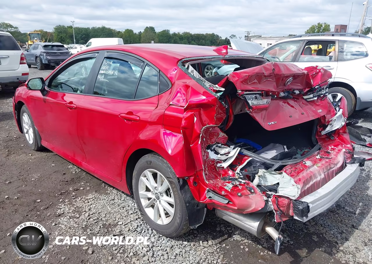 2025 Toyota Camry Le VIN:4T1DAACK6SU162000 - 18