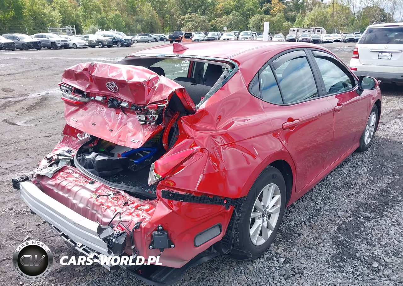 2025 Toyota Camry Le VIN:4T1DAACK6SU162000 - 6
