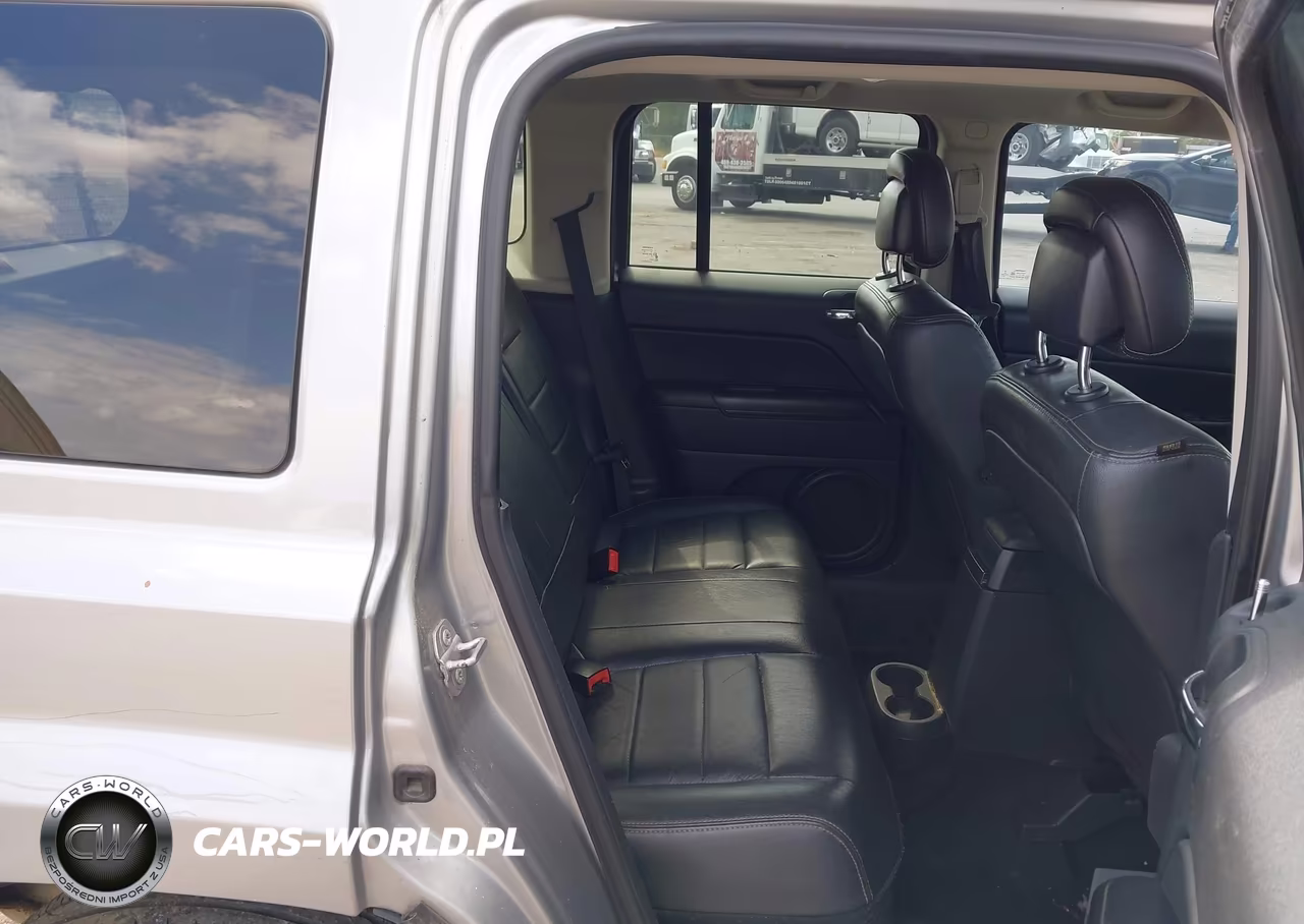 2015 Jeep Patriot High Altitude Edition VIN:1C4NJPFA6FD185555 - 8