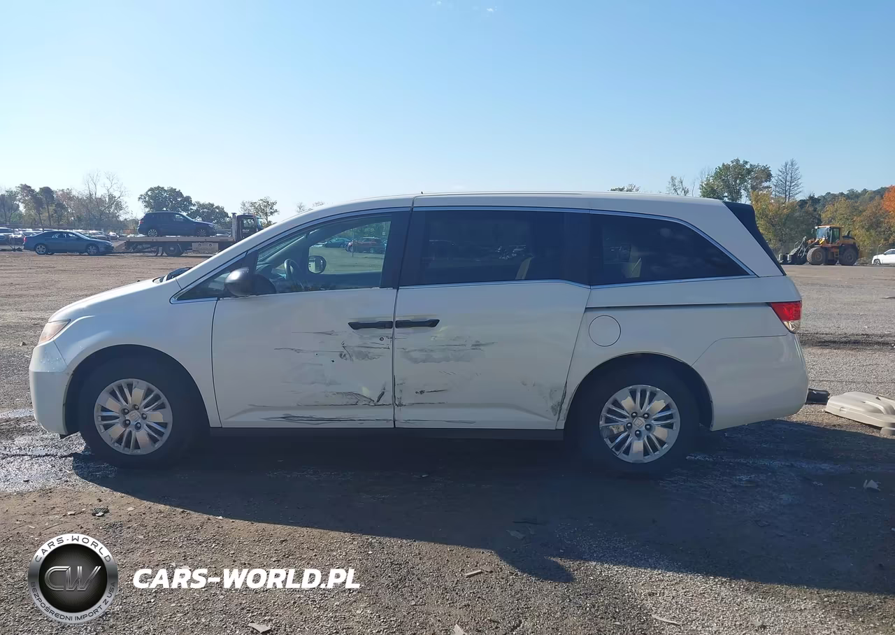 2014 Honda Odyssey Lx VIN:5FNRL5H22EB107299 - 15