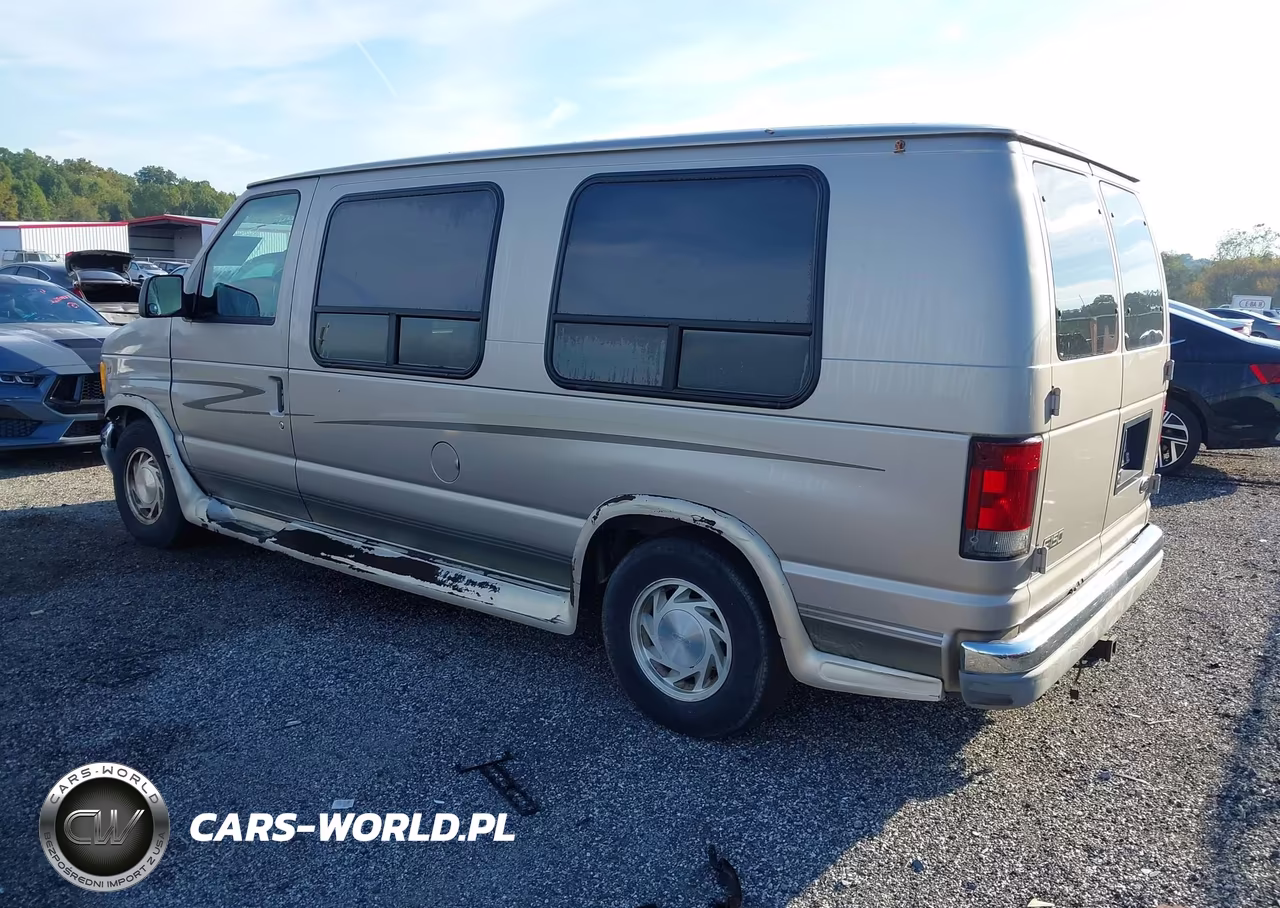 2002 Ford E-150 Commercial-Recreational VIN:1FDRE14L12HA24598 - 3