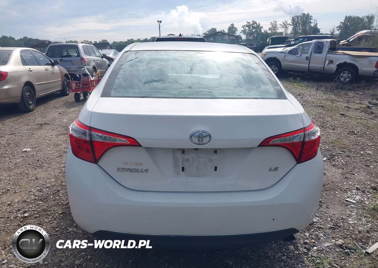 2015 Toyota Corolla Le VIN:2T1BURHE1FC399954 - 16