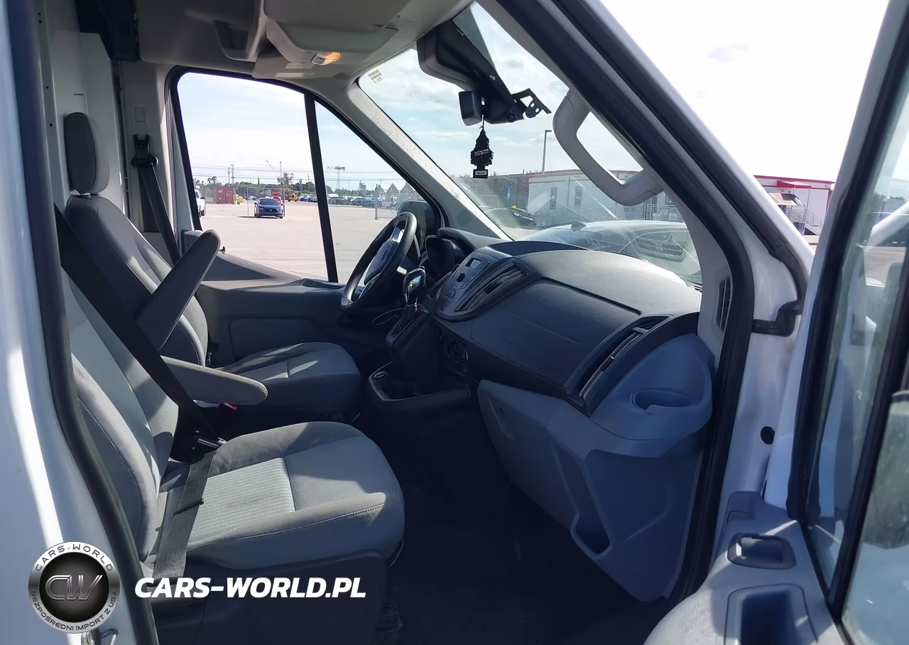2018 Ford Transit-250 VIN:1FTYR3XM6JKA14235 - 5