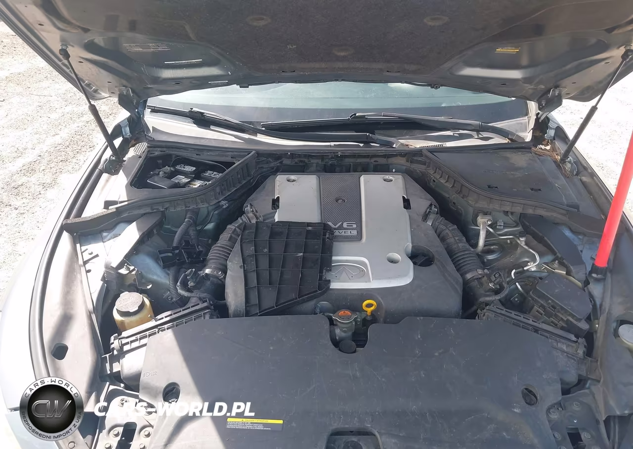 2015 Infiniti Q50 VIN:JN1BV7AP0FM352417 - 10