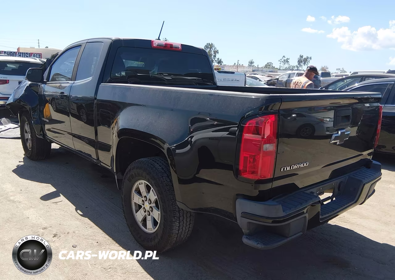 2018 Chevrolet Colorado Wt VIN:1GCHSBEAXJ1209249 - 3
