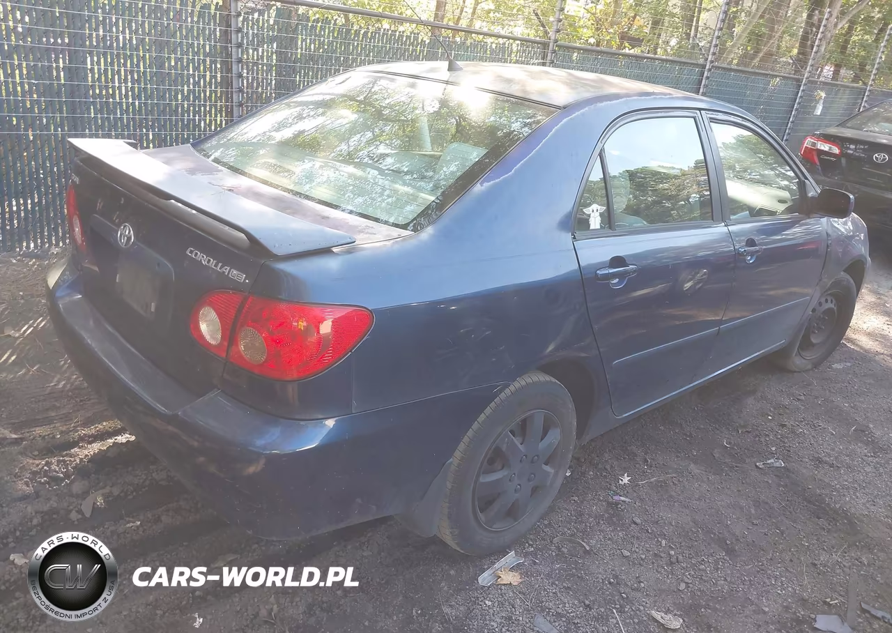 2007 Toyota Corolla Le VIN:2T1BR32E47C782215 - 4