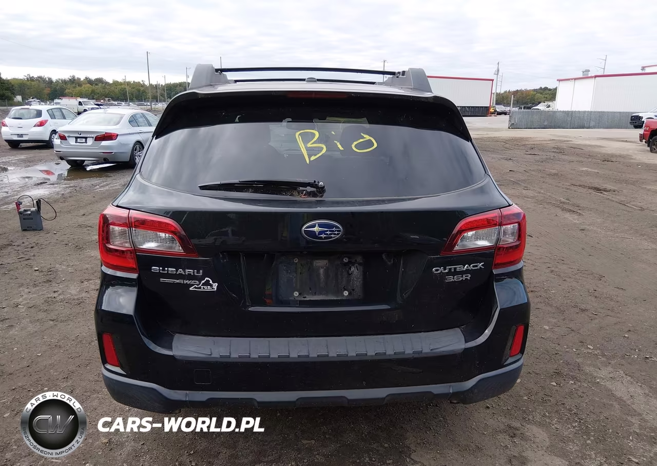 2015 Subaru Outback 3.6R Limited VIN:4S4BSENCXF3349219 - 16