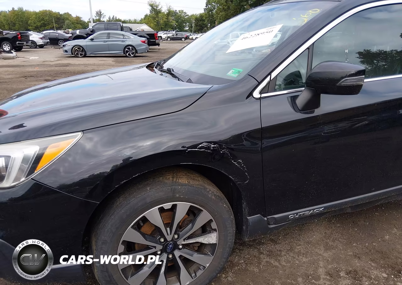 2015 Subaru Outback 3.6R Limited VIN:4S4BSENCXF3349219 - 6