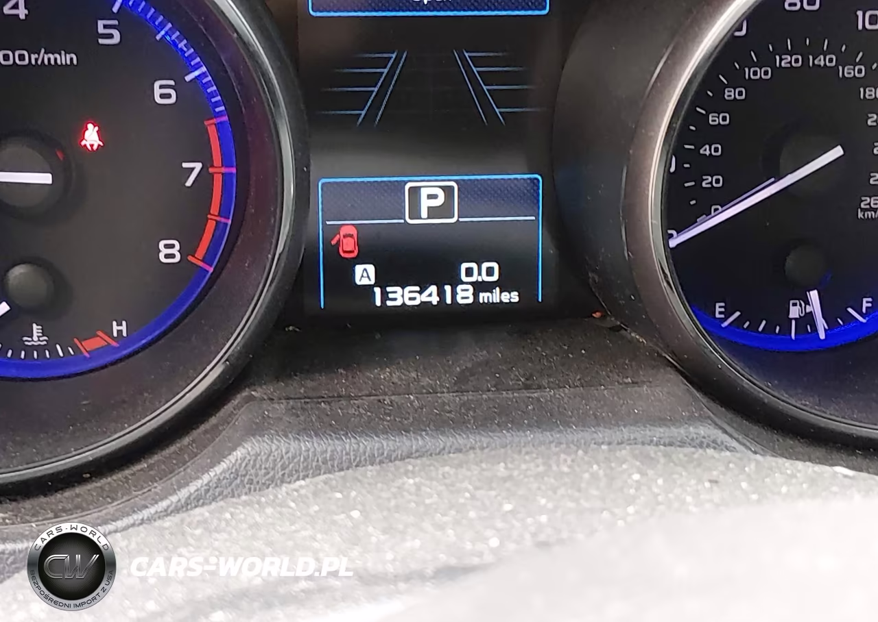 2015 Subaru Outback 3.6R Limited VIN:4S4BSENCXF3349219 - 7