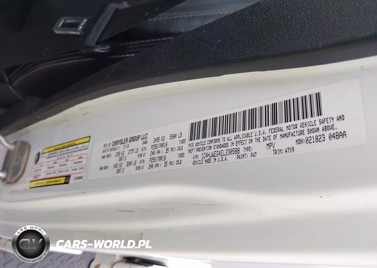 2014 Jeep Wrangler Unlimited Sahara VIN:1C4HJWEG4EL230588 - 9