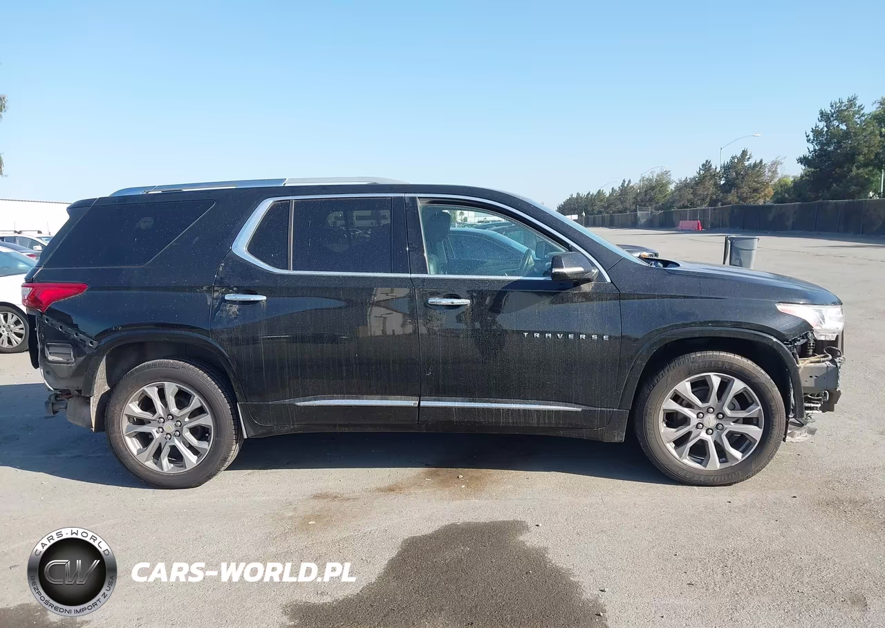 2018 Chevrolet Traverse Premier VIN:1GNERKKWXJJ244332 - 14