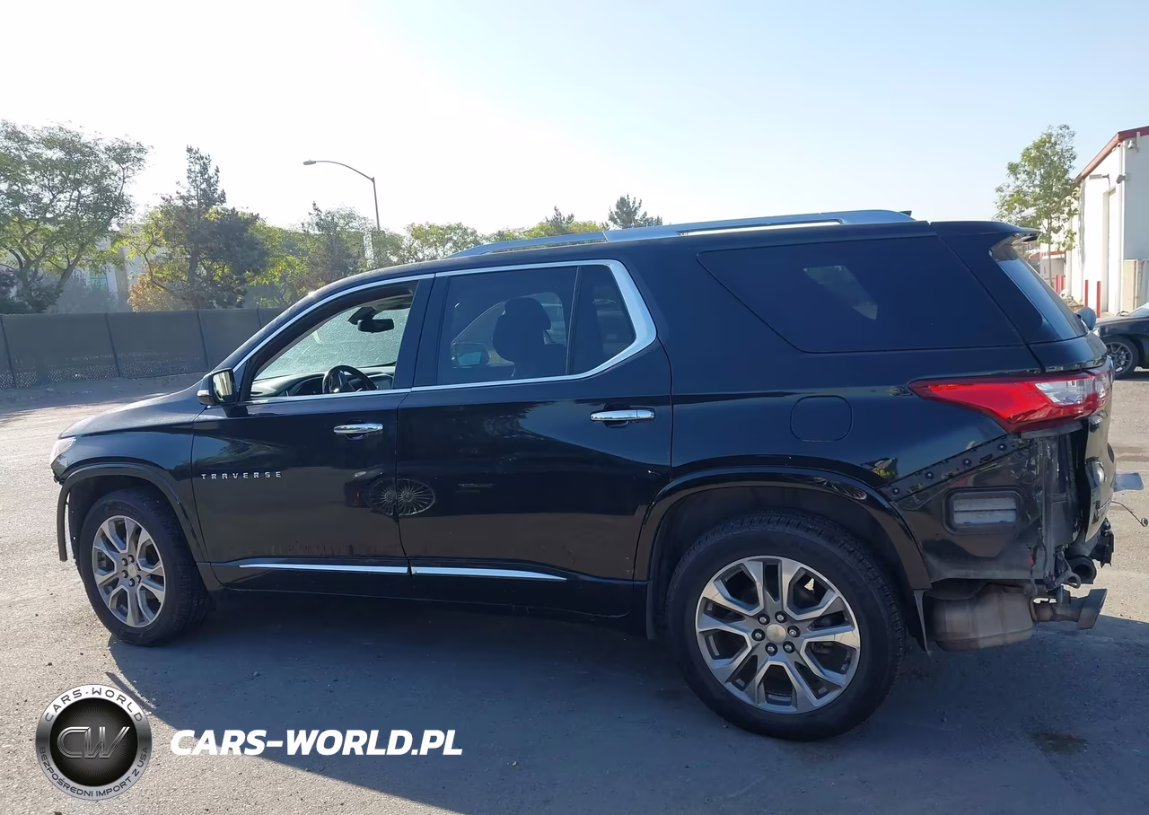 2018 Chevrolet Traverse Premier VIN:1GNERKKWXJJ244332 - 15