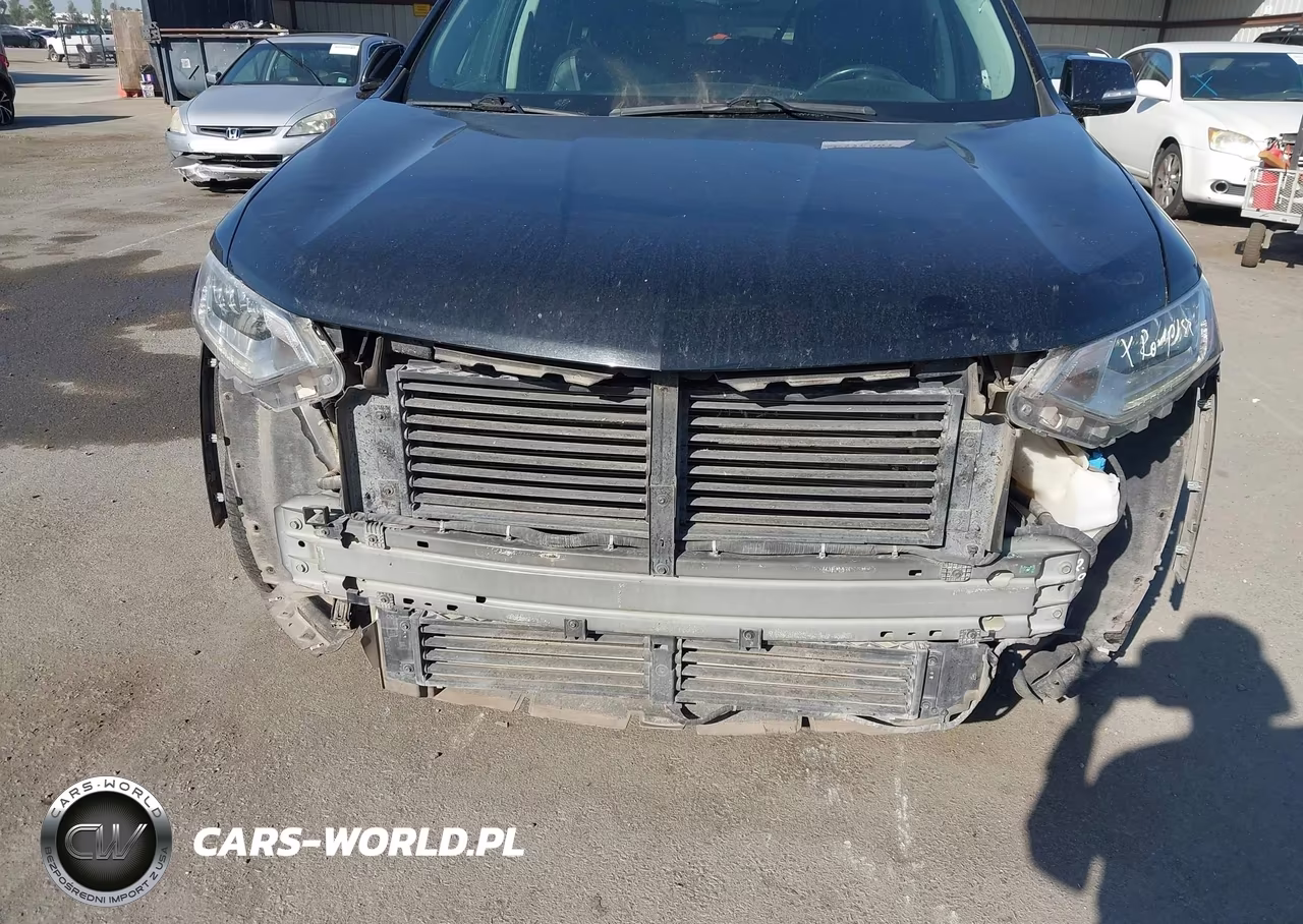 2018 Chevrolet Traverse Premier VIN:1GNERKKWXJJ244332 - 6