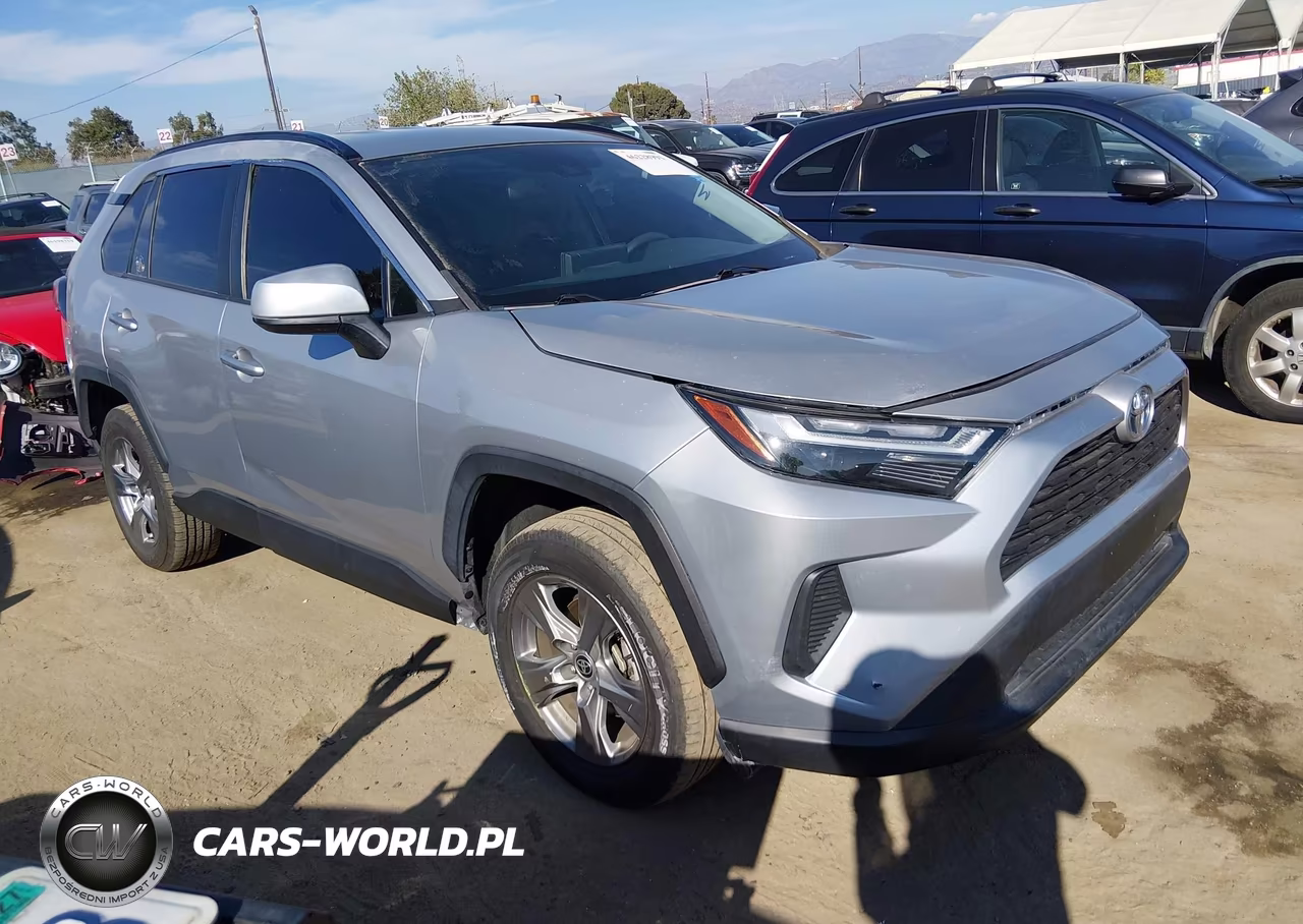 2024 Toyota Rav4 Hybrid Xle – zdjęcie 1 z 16