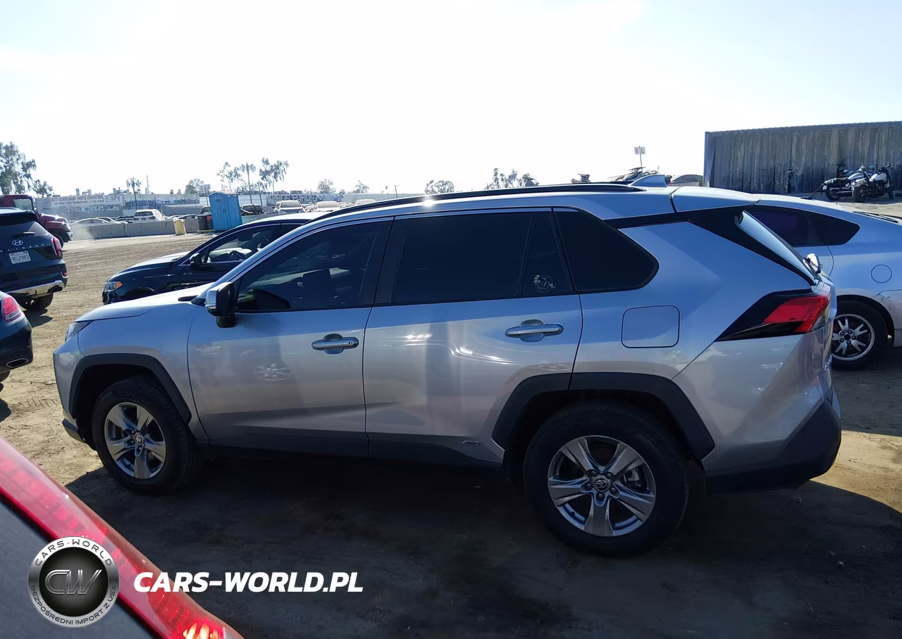 2024 Toyota Rav4 Hybrid Xle VIN:2T3RWRFVXRW222633 - 14
