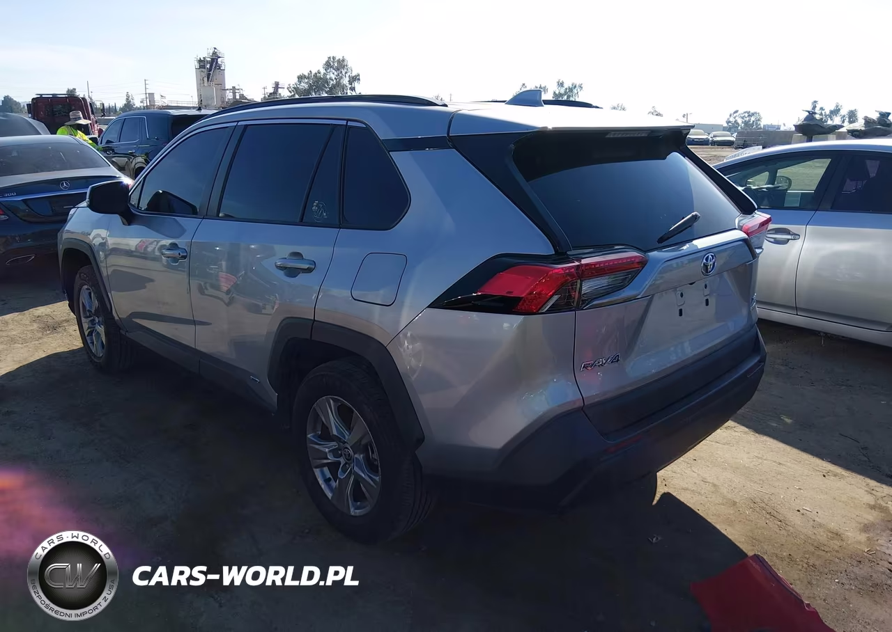 2024 Toyota Rav4 Hybrid Xle VIN:2T3RWRFVXRW222633 - 3