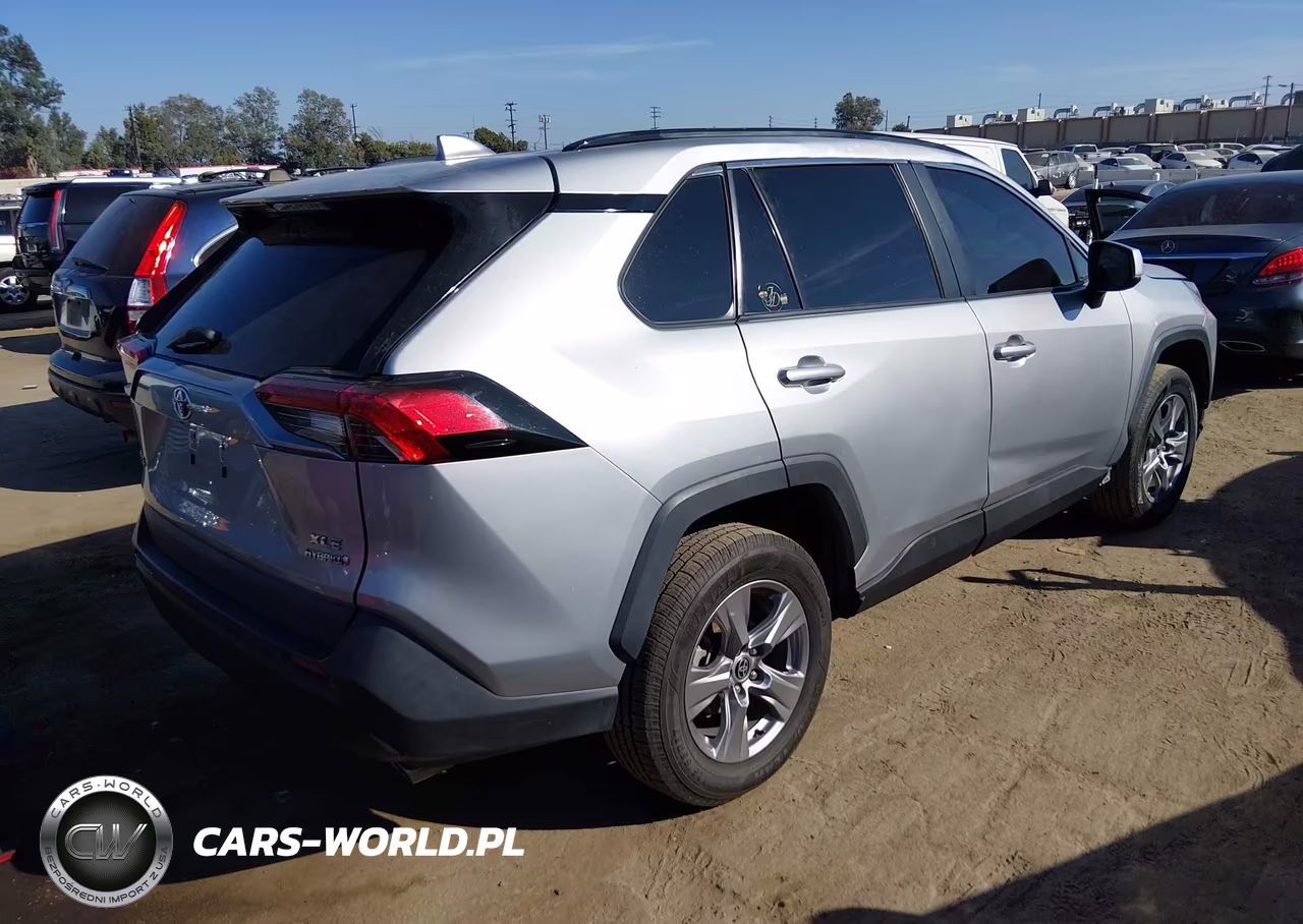 2024 Toyota Rav4 Hybrid Xle VIN:2T3RWRFVXRW222633 - 4