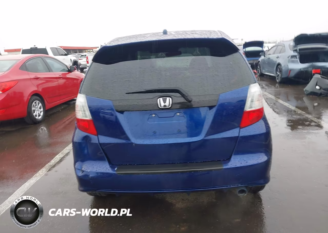 2013 Honda Fit Sport VIN:JHMGE8H58DC018019 - 16