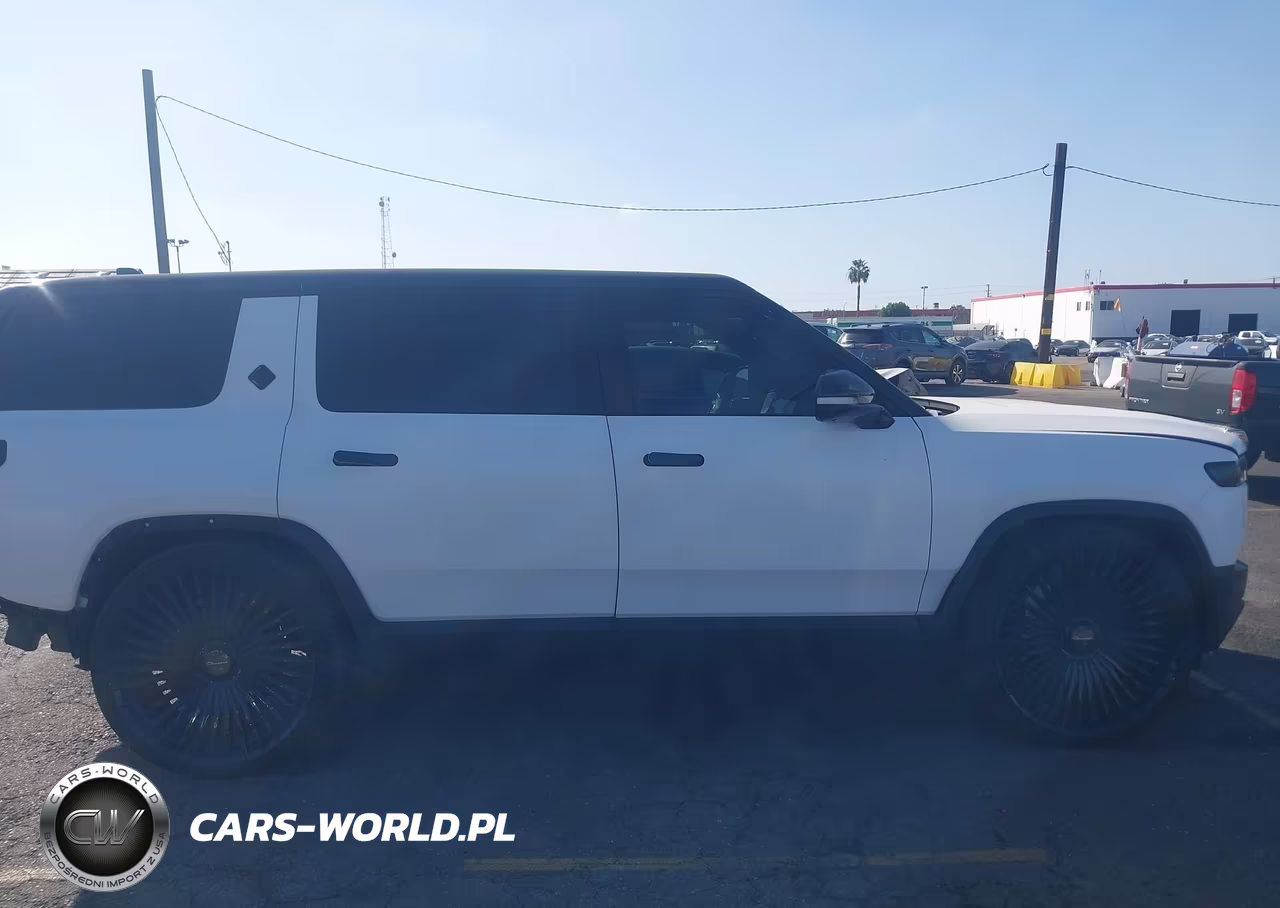 2024 Rivian R1S Adventure Quad Motor Large Pack VIN:7PDSGABA7RN032789 - 14