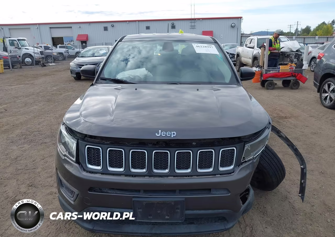 2018 Jeep Compass Sport 4X4 VIN:3C4NJDAB3JT117540 - 13