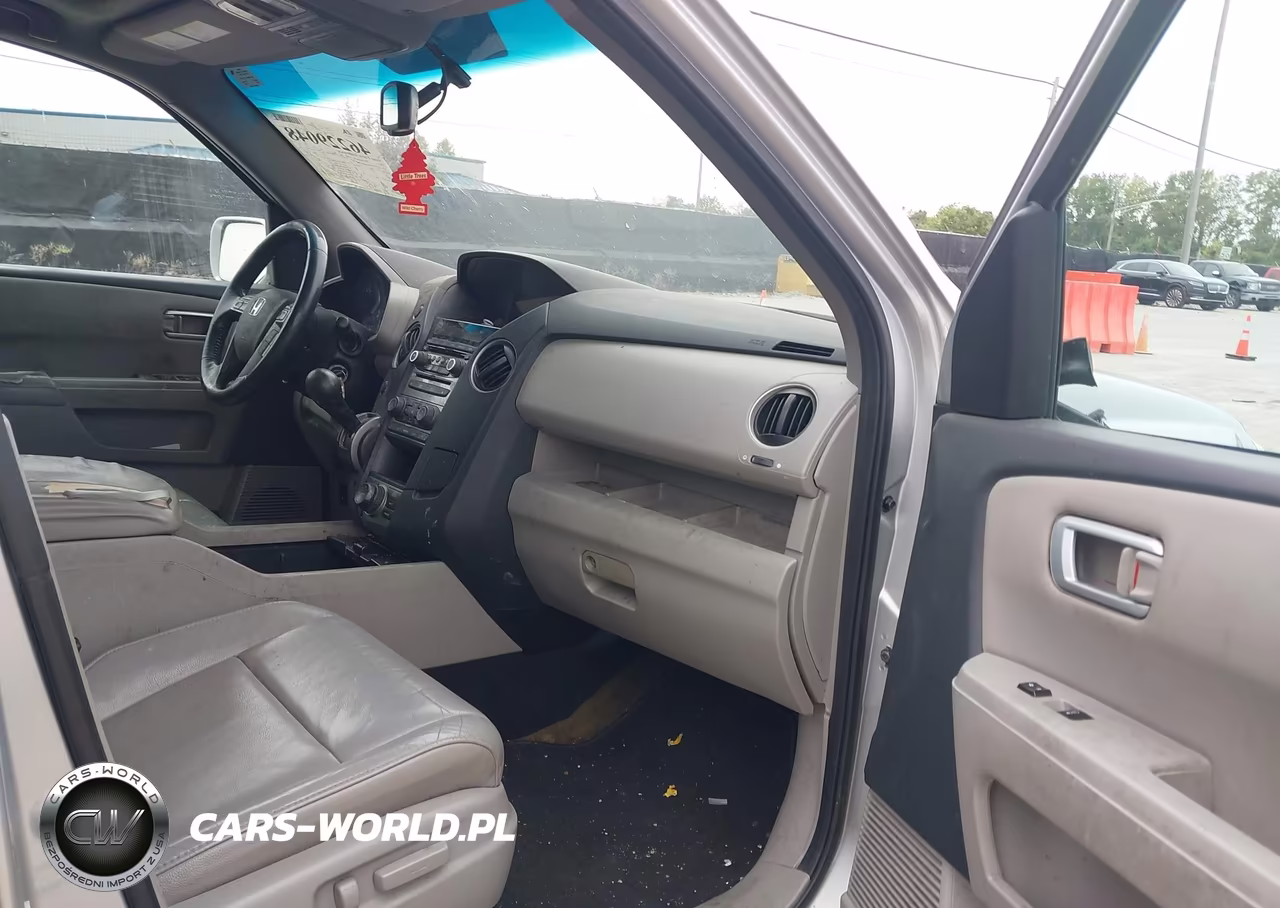 2015 Honda Pilot Touring VIN:5FNYF4H9XFB003770 - 5