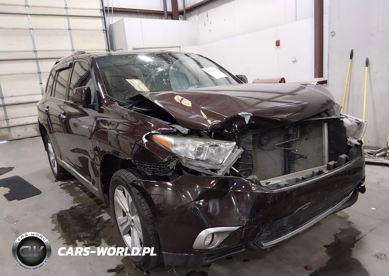 2013 Toyota Highlander Limited V6 – zdjęcie 1 z 17