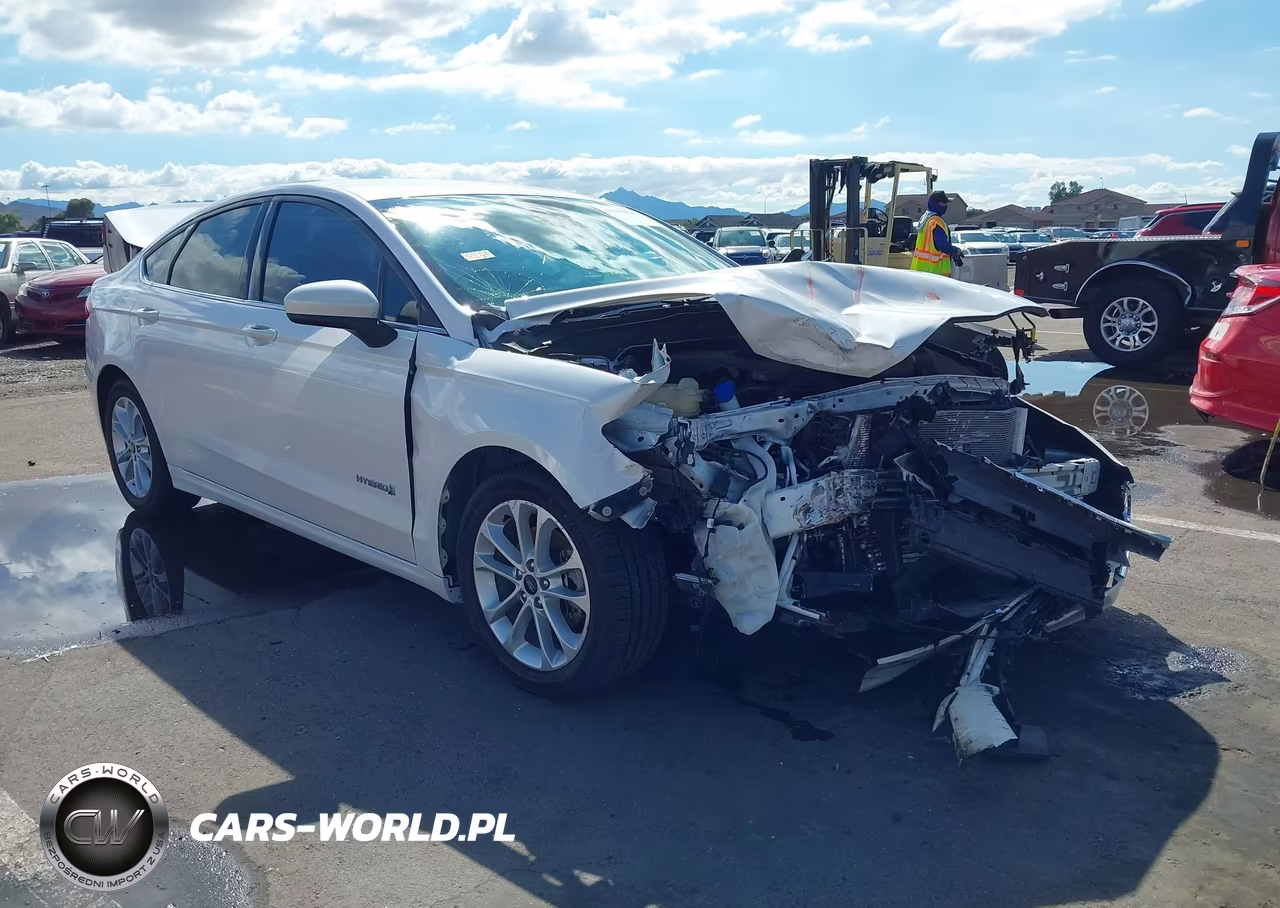 2019 Ford Fusion Hybrid Se