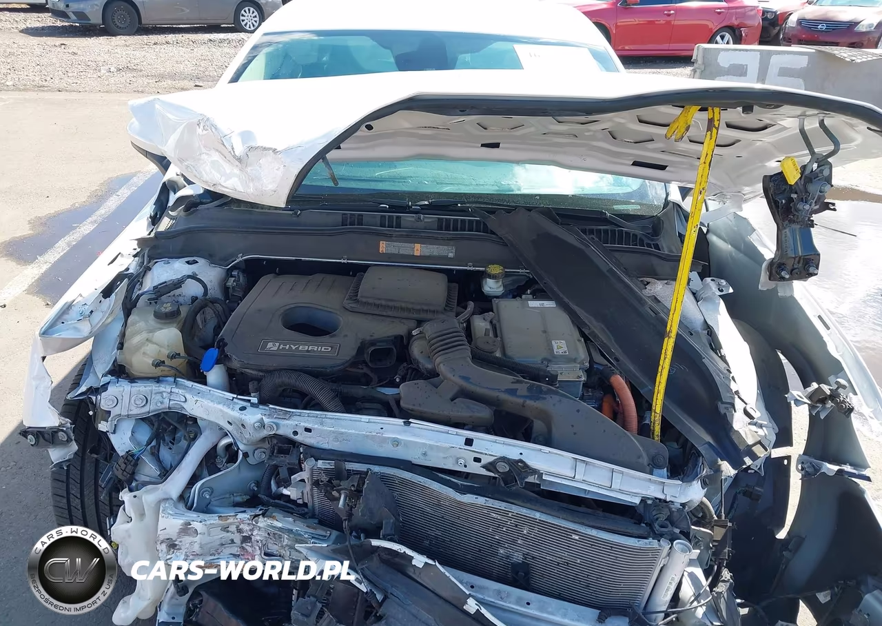 2019 Ford Fusion Hybrid Se VIN:3FA6P0LU8KR176677 - 10