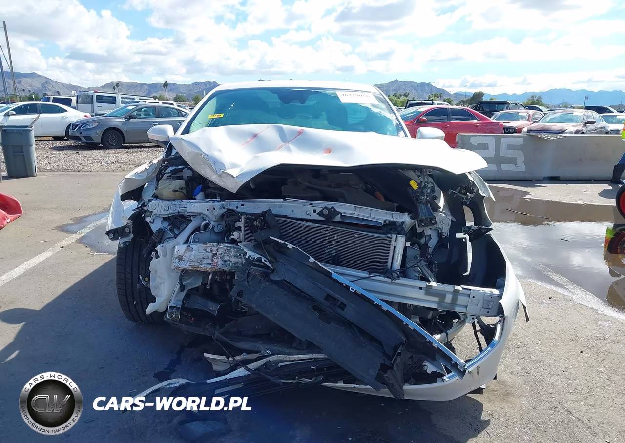 2019 Ford Fusion Hybrid Se VIN:3FA6P0LU8KR176677 - 13
