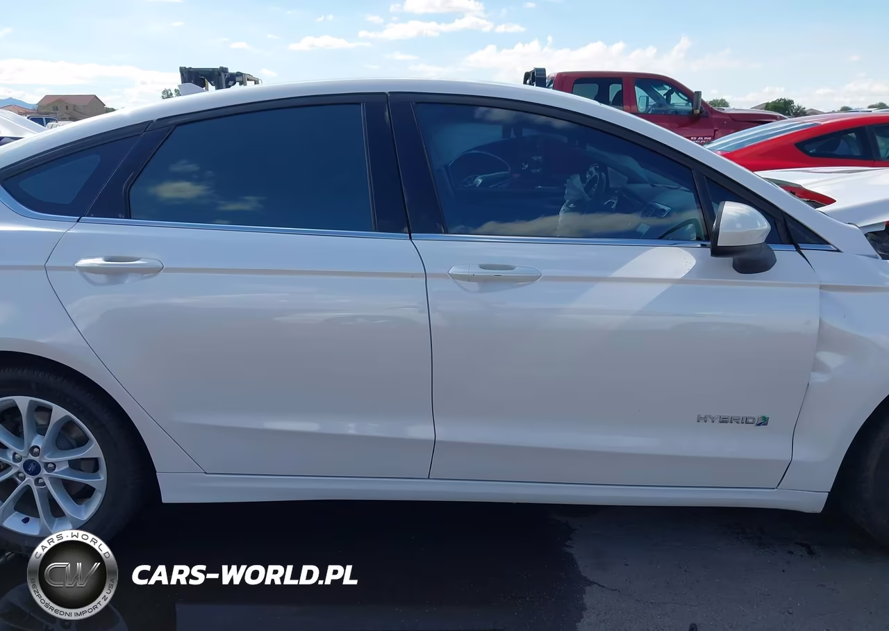 2019 Ford Fusion Hybrid Se VIN:3FA6P0LU8KR176677 - 14