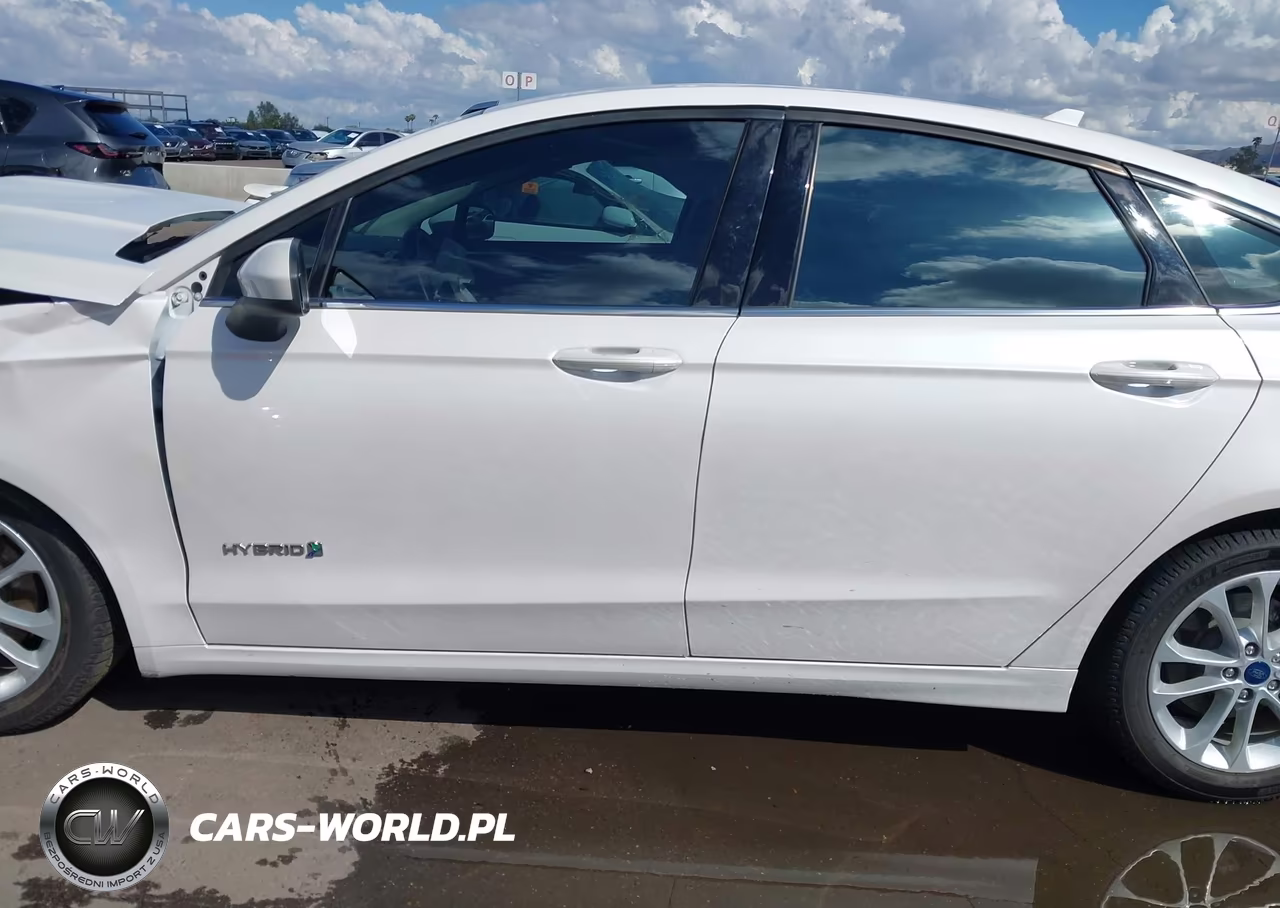 2019 Ford Fusion Hybrid Se VIN:3FA6P0LU8KR176677 - 15