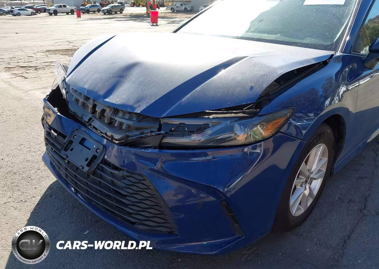 2026 Toyota Camry Le VIN:4T1DAACK3TU219609 - 17