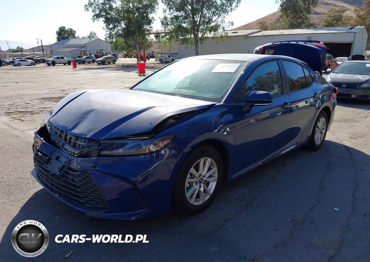 2026 Toyota Camry Le VIN:4T1DAACK3TU219609 - 2