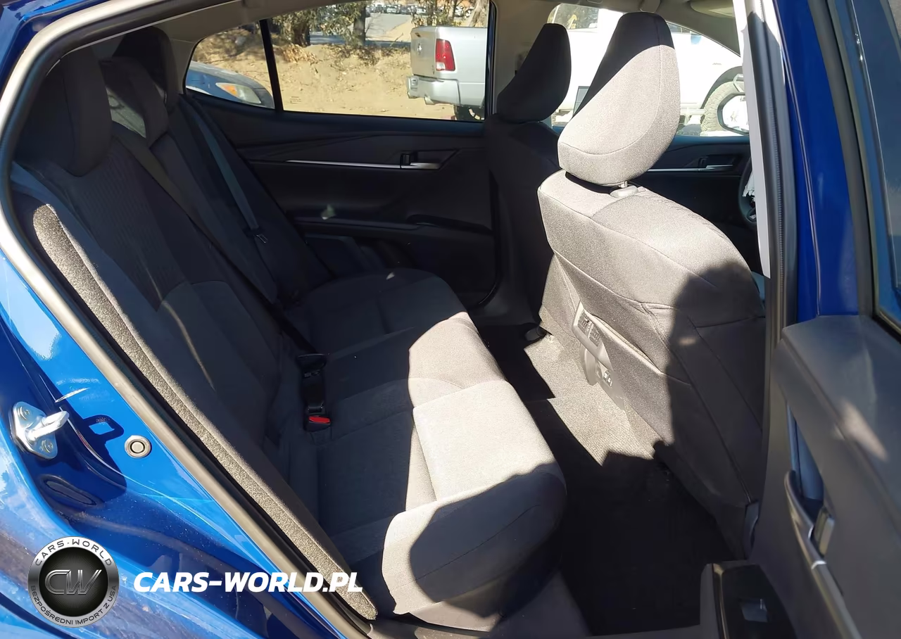 2026 Toyota Camry Le VIN:4T1DAACK3TU219609 - 8