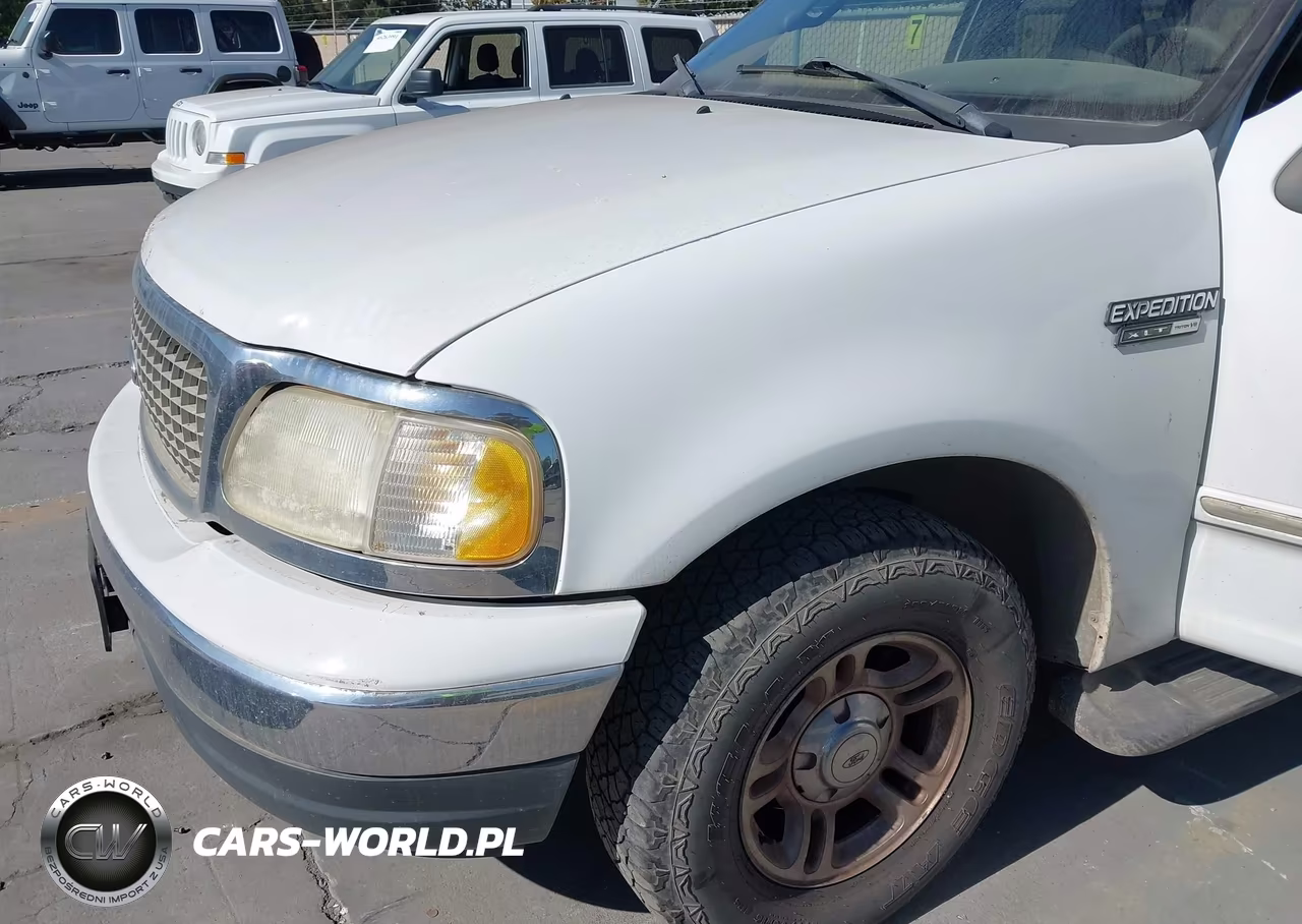 2000 Ford Expedition Xlt VIN:1FMRU15L3YLB91312 - 6