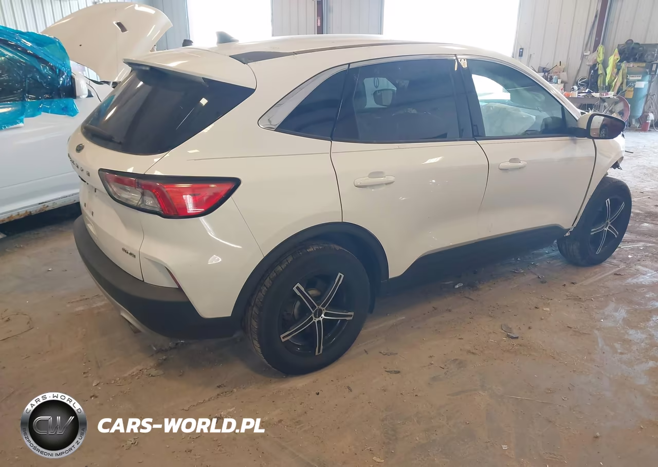 2020 Ford Escape Se VIN:1FMCU9G69LUC74225 - 4