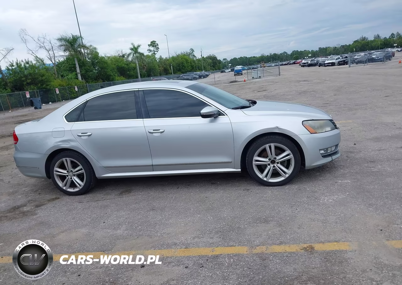 2012 Volkswagen Passat 3.6L V6 Sel Premium VIN:1VWCM7A35CC021378 - 13