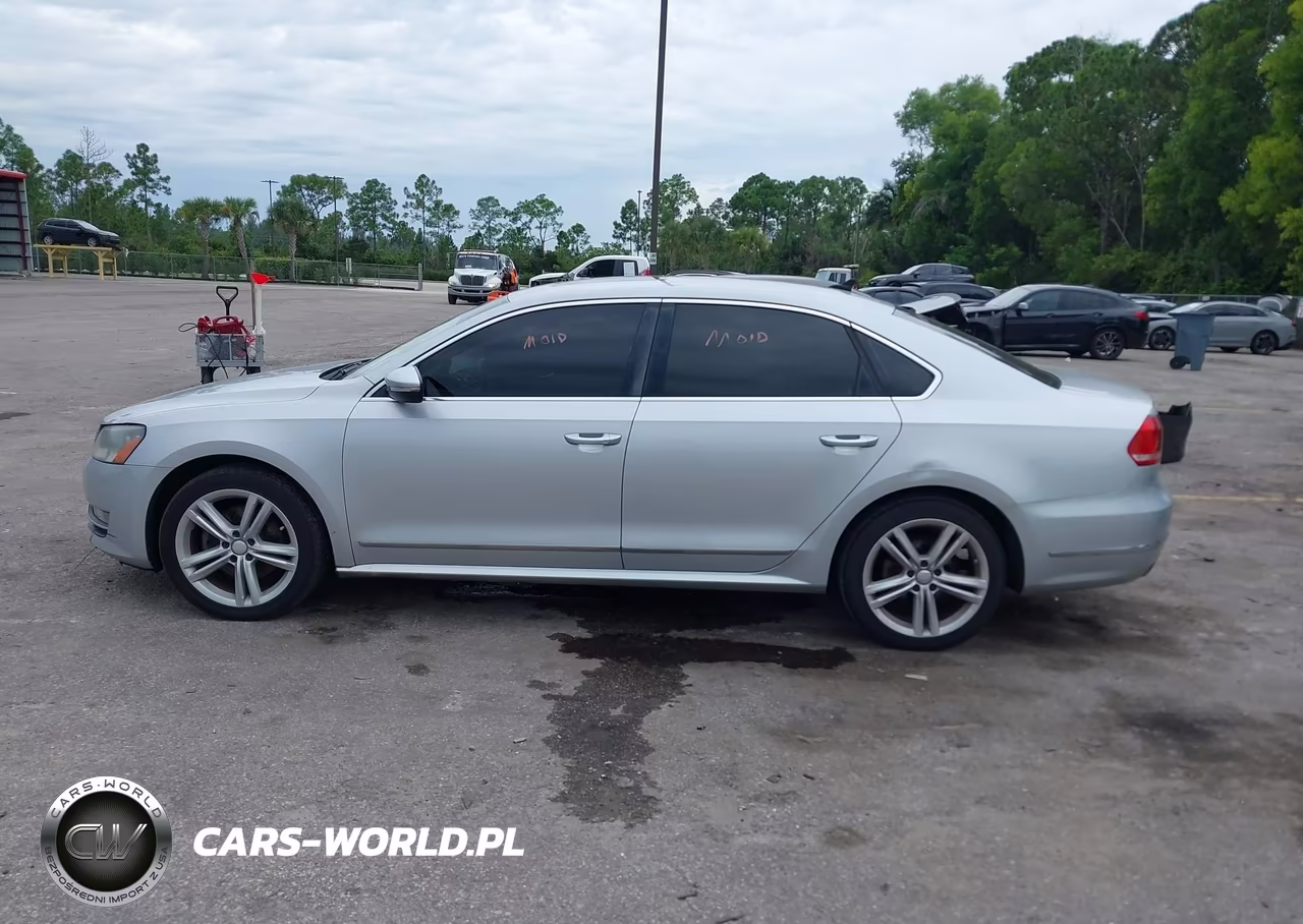 2012 Volkswagen Passat 3.6L V6 Sel Premium VIN:1VWCM7A35CC021378 - 14