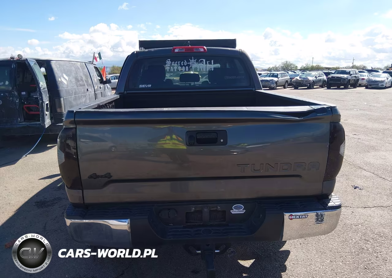 2020 Toyota Tundra Sr5 VIN:5TFDY5F1XLX889683 - 17