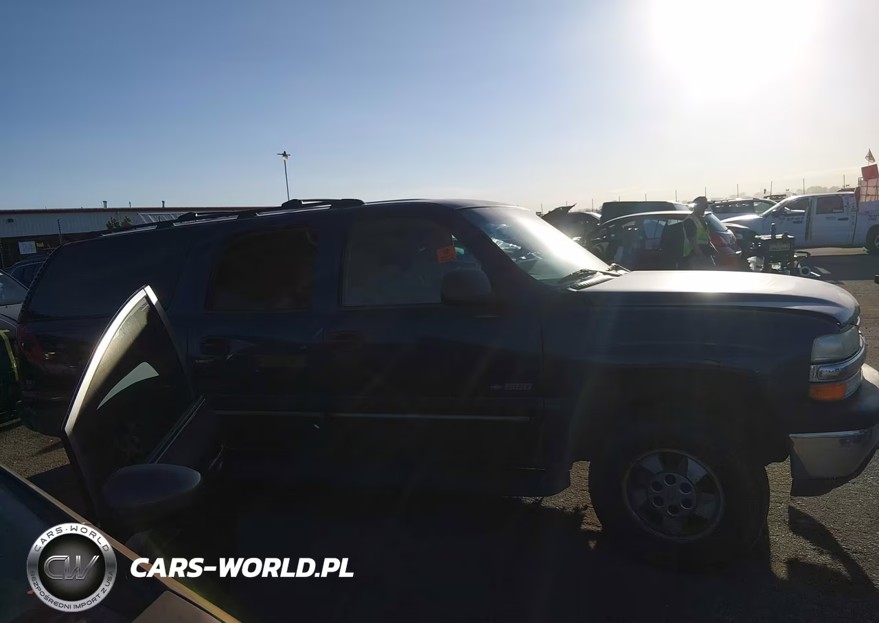 2000 Chevrolet Suburban Ls VIN:3GNFK16T1YG145591 - 13