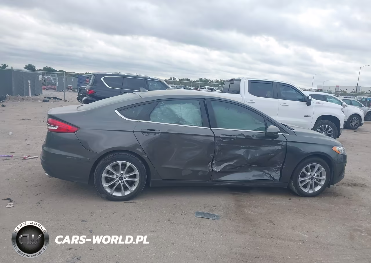 2019 Ford Fusion Se VIN:3FA6P0HD0KR215318 - 13