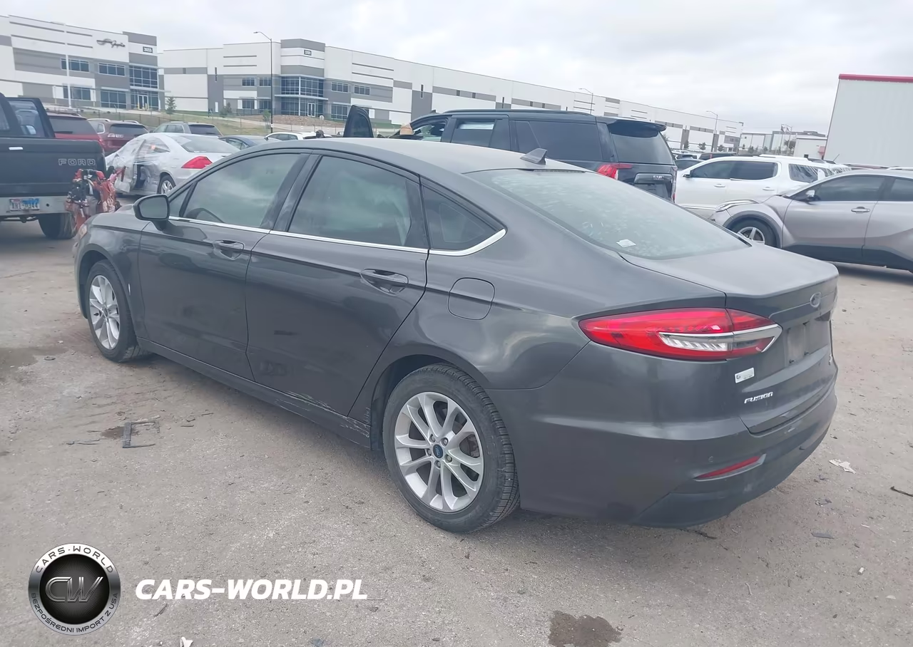 2019 Ford Fusion Se VIN:3FA6P0HD0KR215318 - 3
