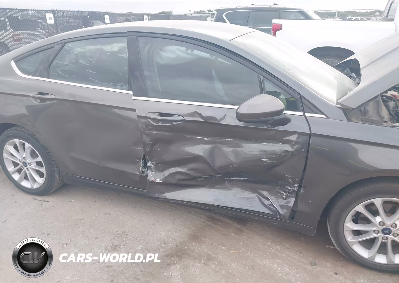 2019 Ford Fusion Se VIN:3FA6P0HD0KR215318 - 6