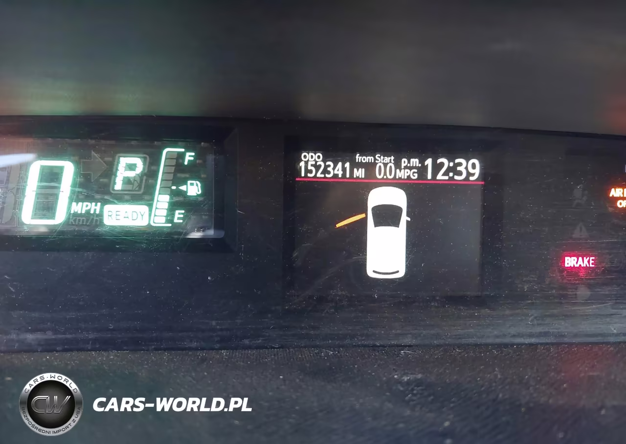 2012 Toyota Prius C Three VIN:JTDKDTB34C1018201 - 15