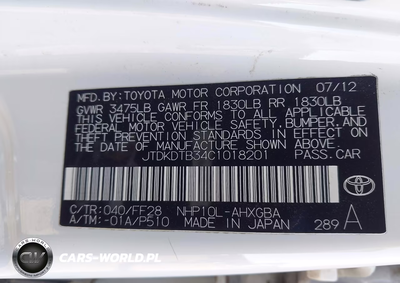 2012 Toyota Prius C Three VIN:JTDKDTB34C1018201 - 9