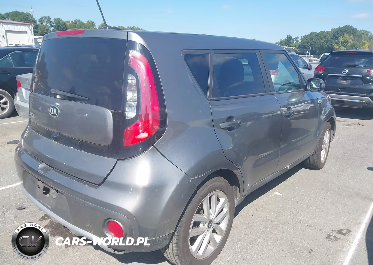2017 Kia Soul + VIN:KNDJP3A56H7424880 - 4